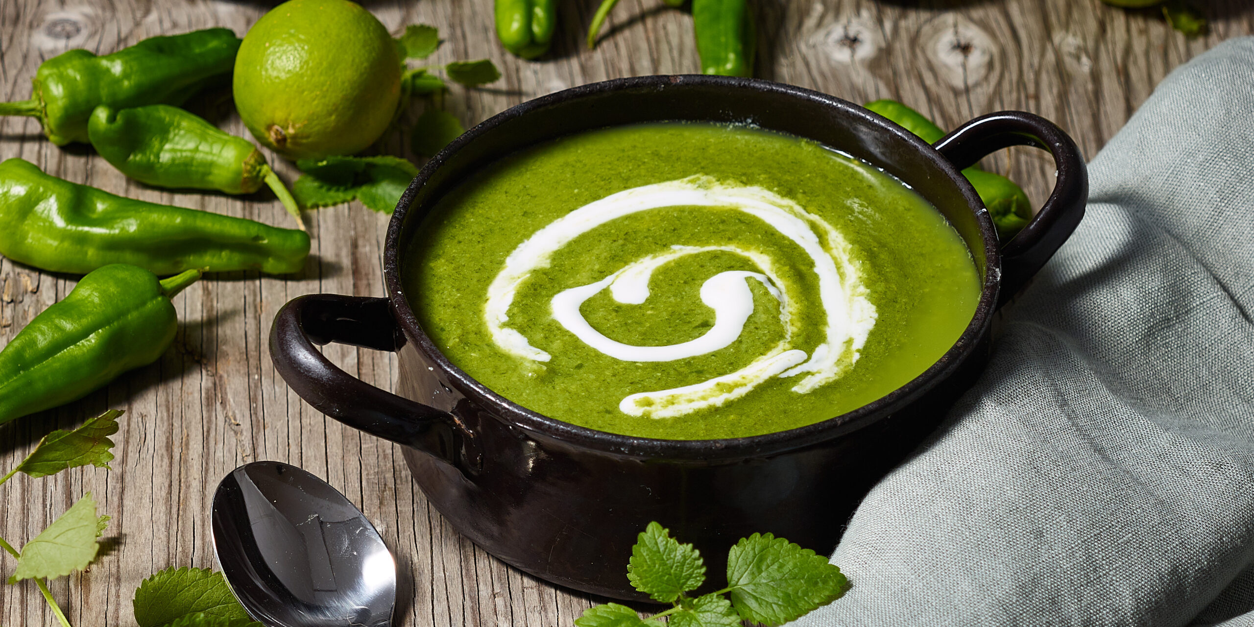 food-fotografie grüne suppe wesemann