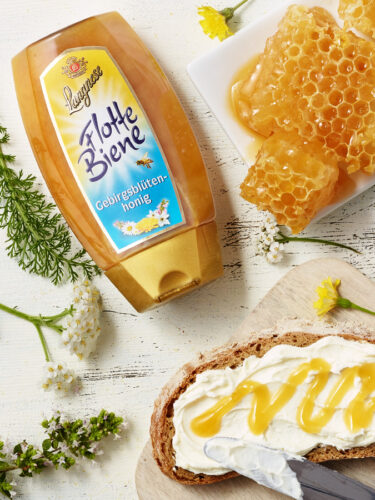 verpackungsdesign lebensmittel honig etikett flotte biene